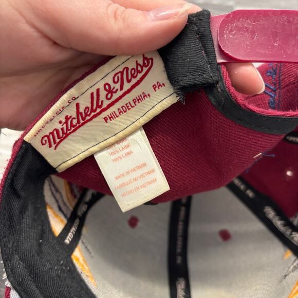 Mitchell Ness Cleveland Cavaliers Cavs Maroon OS 100% Wool Snapback NBA‎ Hat Cap - Picture 6 of 8